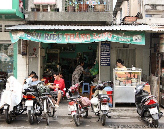 bun rieu vendor 4 bun rieu vendor